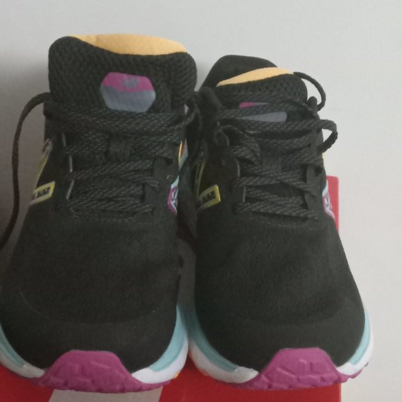 New Balance Fresh Foam Running Course sneakers shoes multicolour EUC sz 6 WIDE - Picture 2 of 7